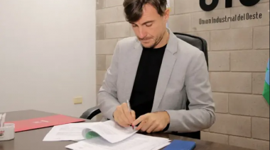 Morón: Ghi firmó el inicio de obras de la ampliación del Parque Industrial La Cantábrica