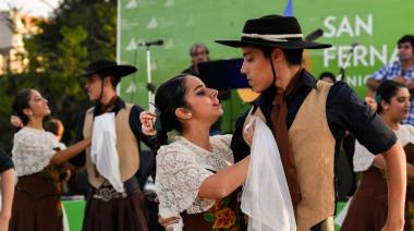 Peña folklórica en San Fernando para celebrar el Día de la Tradición
