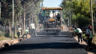 Nuevas obras de pavimentación en Barrio Toro
