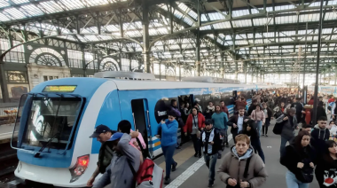 Tercer día de caos ferroviario en el AMBA: trenes demorados, cancelaciones y andenes colapsados
