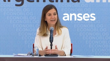 Fernanda Raverta, titular de ANSES, expuso sobre el “Plan de pago de deuda previsional”