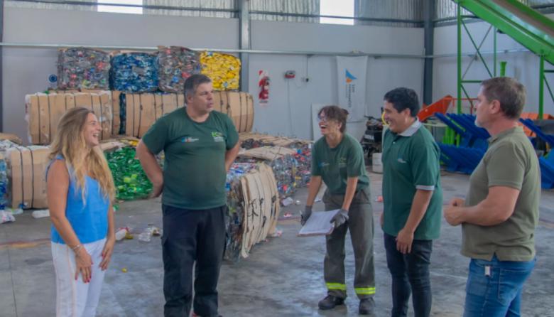 San Fernando continúa reciclando plásticos para cuidar el medio ambiente