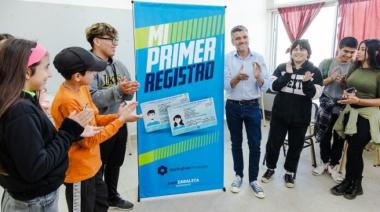 Zabaleta presentó “Mi primer registro”, un programa que promueve la seguridad vial de los jóvenes de Hurlingham