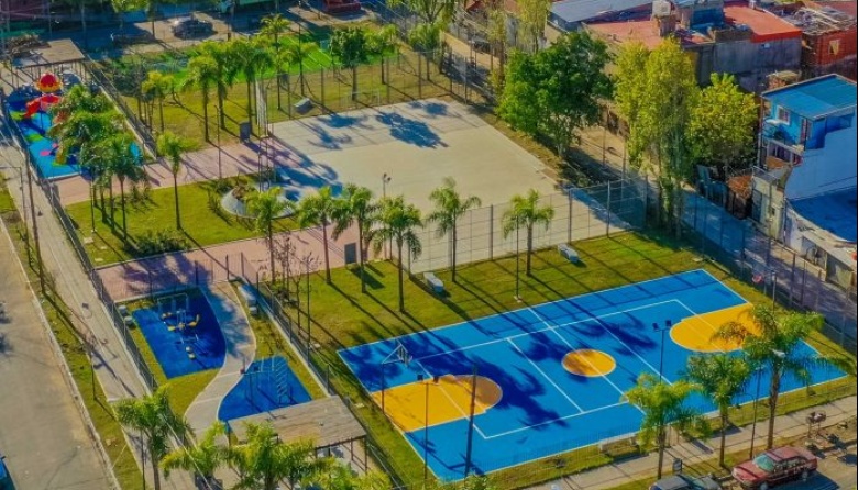 San Fernando inauguró la plaza renovada de Villa Hall y Don Mariano