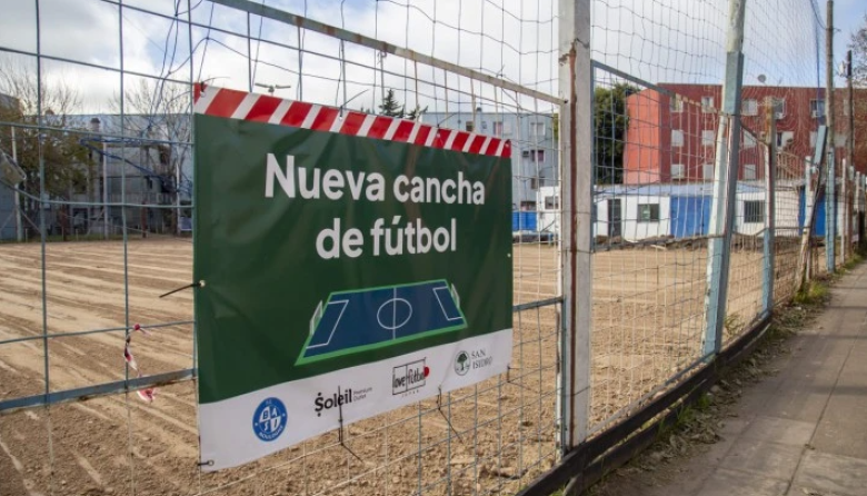 San Isidro: avanza la construcción de una nueva cancha en el Club Basi