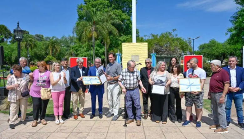 Con la presencia del intendente Julio Zamora, Don Torcuato celebró su 98° aniversario