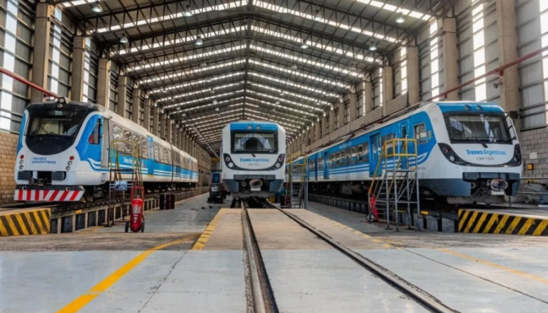 El Gobierno anunció la compra de 43 trenes para renovar las líneas del AMBA