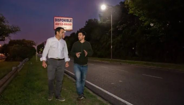 Ya se renovaron más de 300 luminarias con tecnología LED en las colectoras de San Isidro