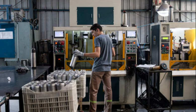 Lumilagro apaga sus hornos tras 83 años y pasará a importar termos desde China