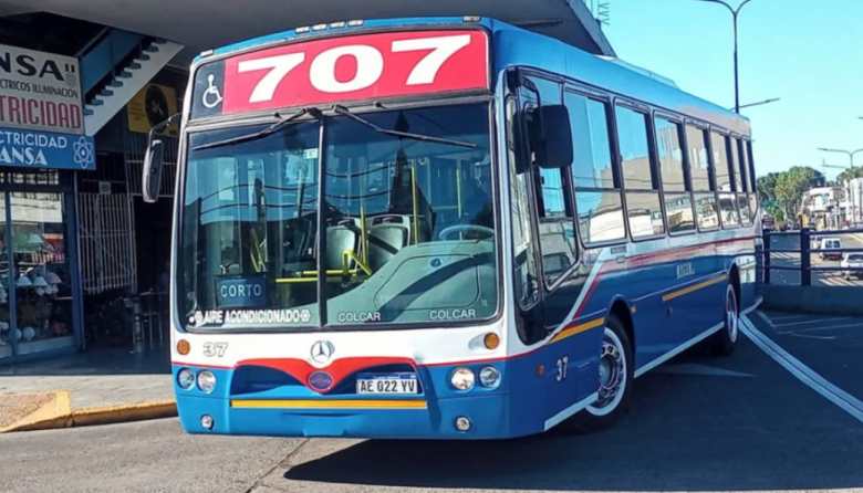 Secuestraron casi el 40% de los colectivos de la línea 707-333 por una deuda judicializada