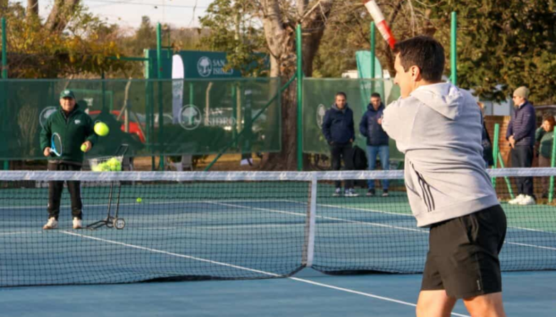 Con un torneo de tenis, San Isidro inauguró las renovadas canchas del Campo de Deportes N° 6