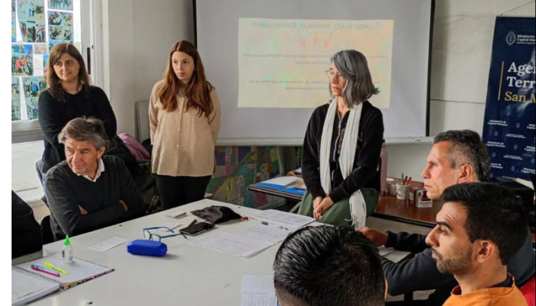 José C. Paz abrió un espacio de orientación laboral que incluye a personas en recuperación