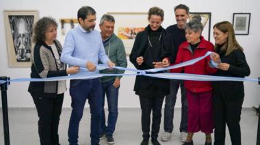 Fernando Moreira y Gabriel Katopodis inauguraron el Espacio Cultural Municipal Ballester