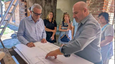 Julio Zamora supervisó los trabajos de ampliación en el Jardín de Infantes N°935 de Troncos del Talar