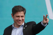 Kicillof llamó en Santa Fe a "prepararnos para una elección histórica que definirá el futuro de Argentina"