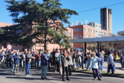San Martín: trabajadores de la CNEA se movilizan contra los despidos